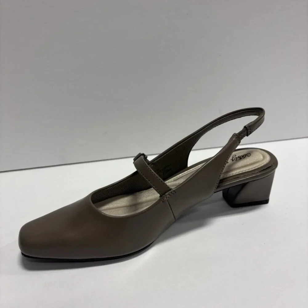 Easy Street Women’s Cameo Slingback Pumps Taupe, Size 6.5 M